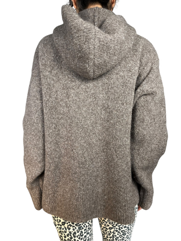 Sweater Capucha