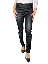 Pantalón Cuero Apholos