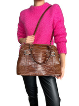 Cartera café