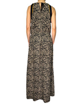 Vestido Cuello Halter y Pedrería