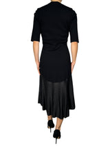 Vestido Negro con Volante