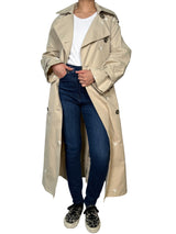 Trench Flores Bordadas Oversize