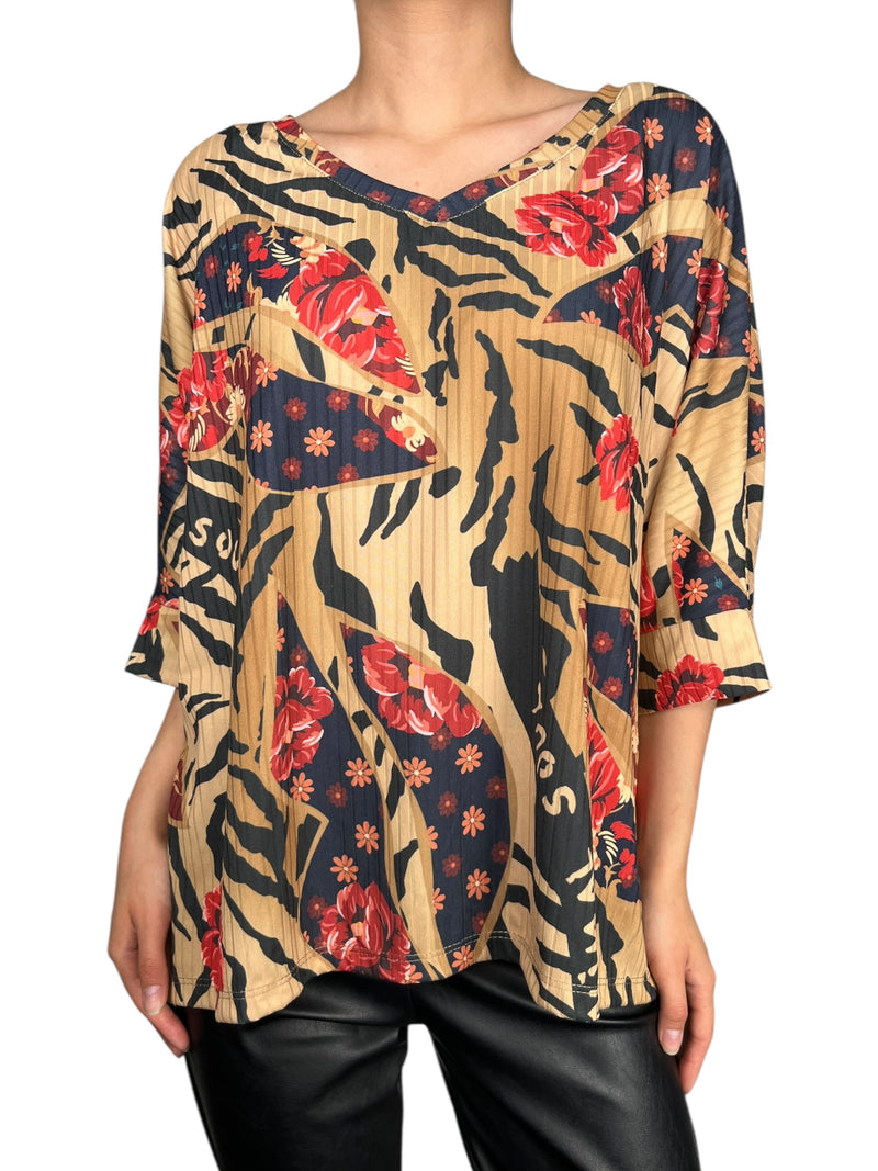 Polera Animal Print Flores