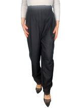 Pantalón de vestir tiro alto y pinzas