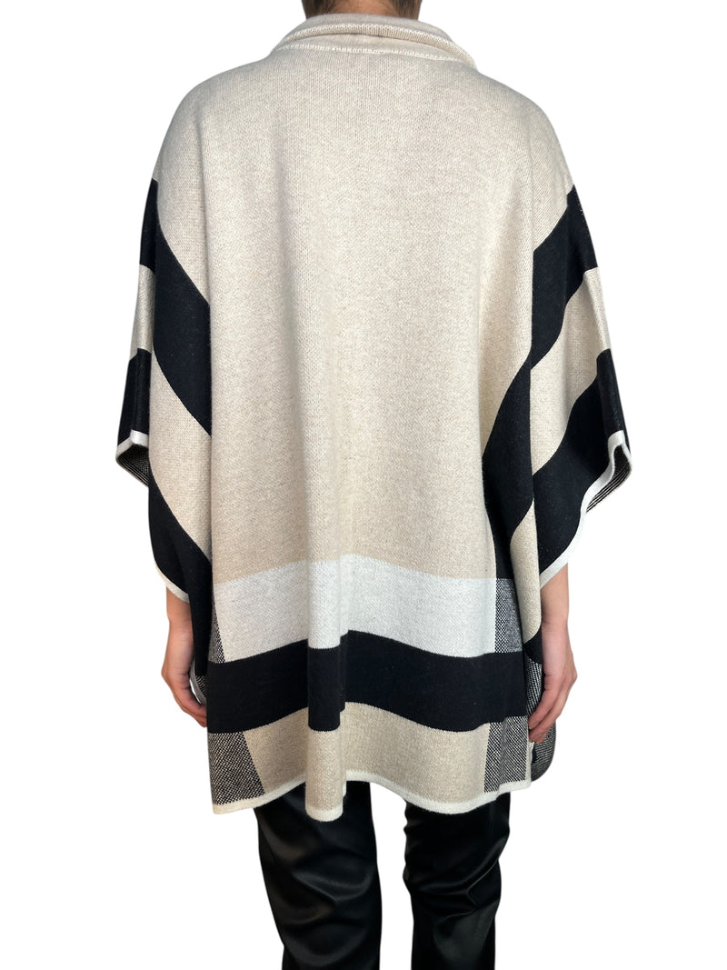Poncho Rayas
