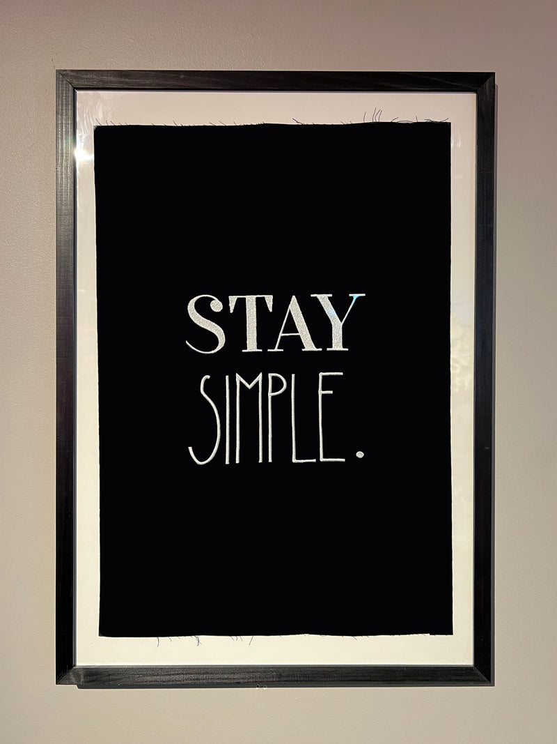 Cuadro Bordado Stay Simple