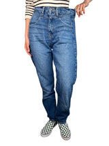 Jeans Mom