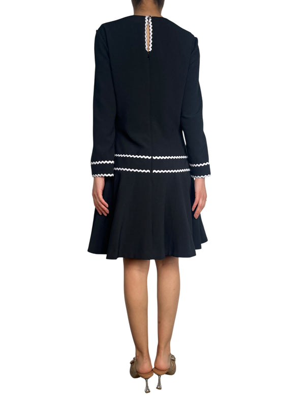 Vestido Negro Lazo