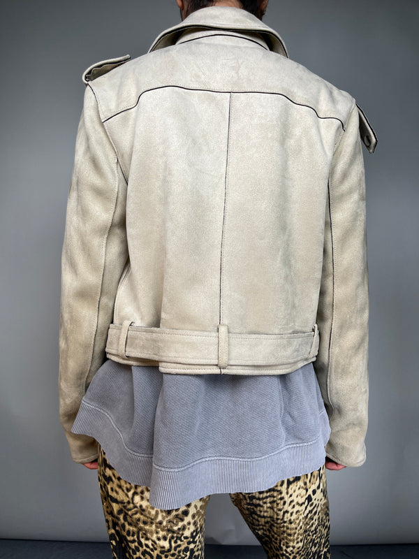 Chaqueta Corta
