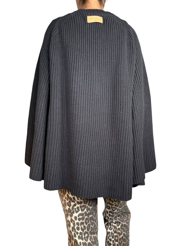 Sweater Capa