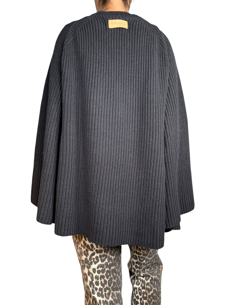 Sweater Capa