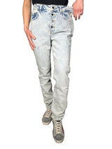 Jeans Cierre Botones