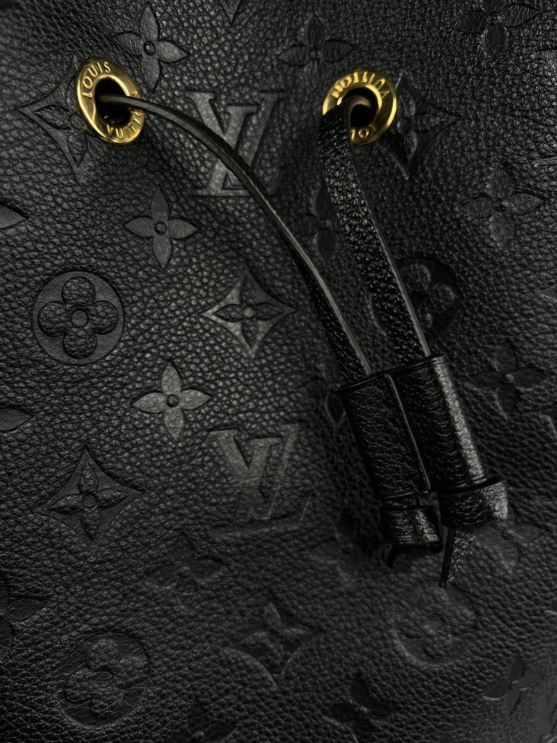 Cartera Néonoé MM