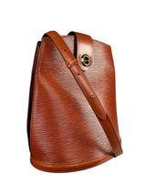 Cartera Epi Leather
