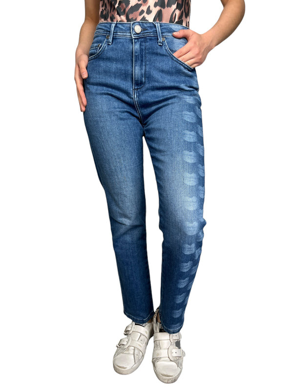 Jeans Kiss