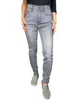 Pantalón 9 " High Riser Skinny
