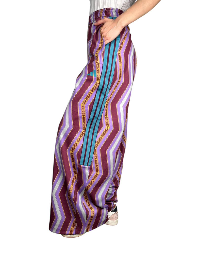 Buzo Adidas x Farm Rio