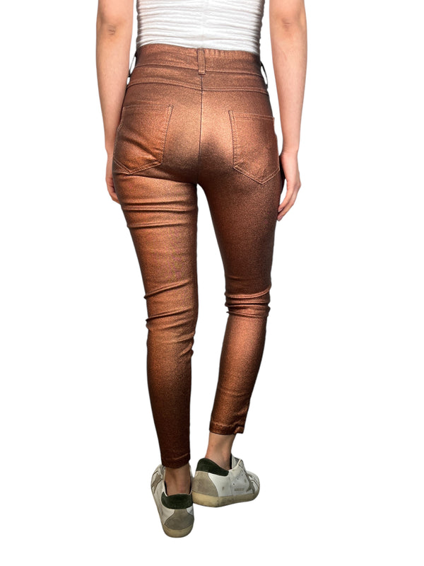 Pantalón cobre