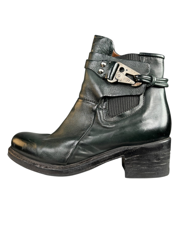 Botines cuero