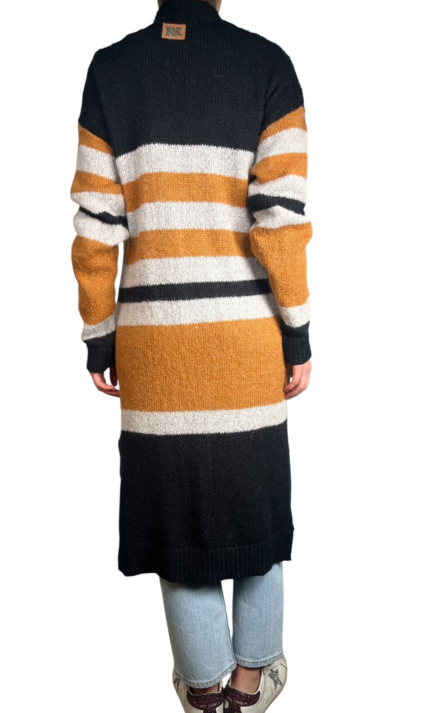 Cárdigan Stripes