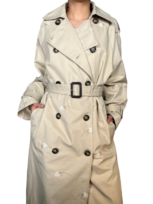 Trench Flores Bordadas Oversize