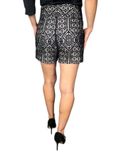 Short Encaje