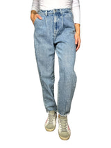 Jeans Mom