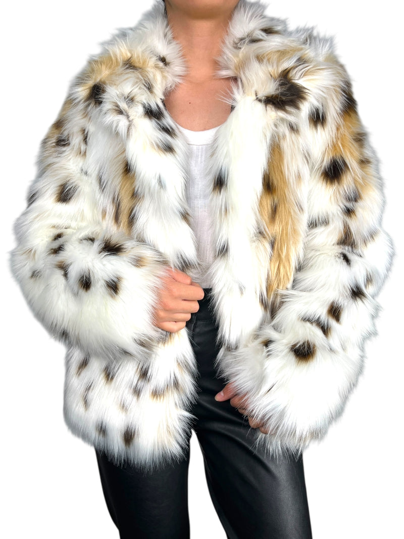 Abrigo Piel Sintética