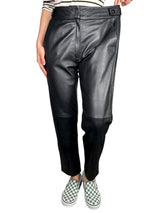 Pantalón Cuero
