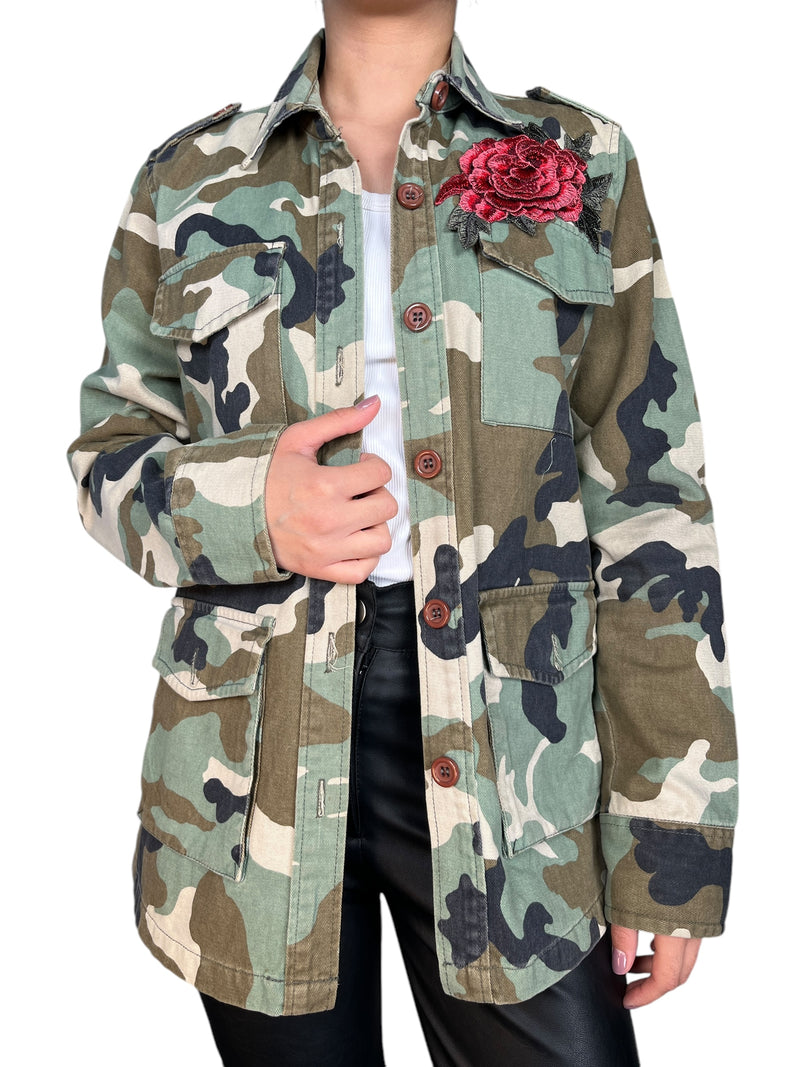 Sobre Camisa bordada