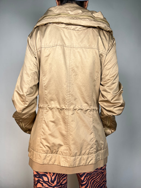Chaqueta Beige