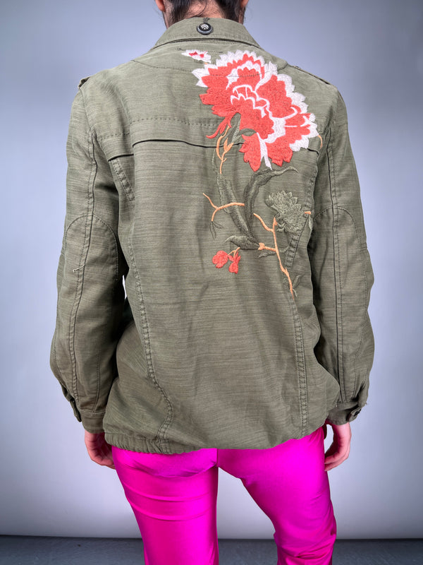 Chaqueta Bordada
