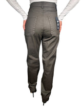 Pantalón tipo Encerado
