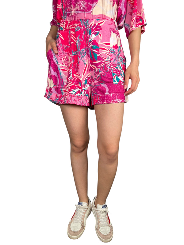 Short Estampado Hojas