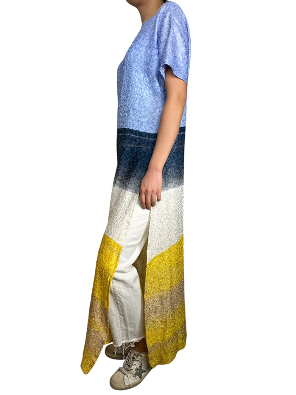 Blusa Larga Tajos