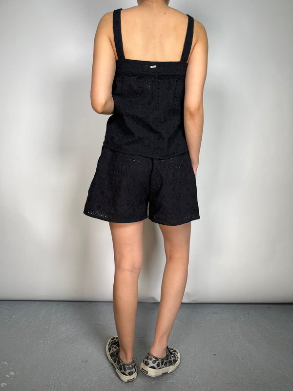 Set Broderie