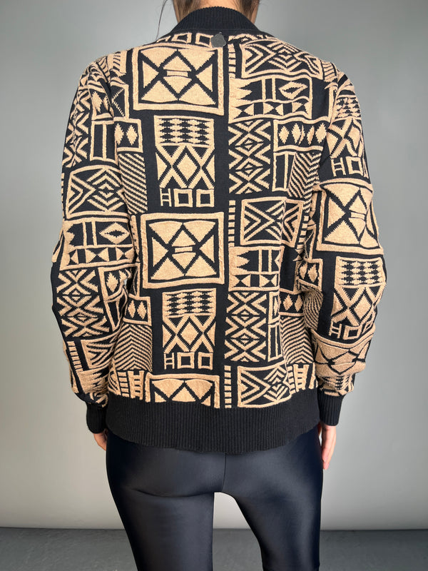 Sweater Broches