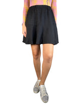 Falda Negra