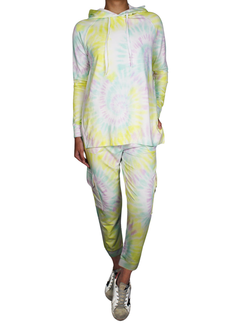 Set Tie Dye