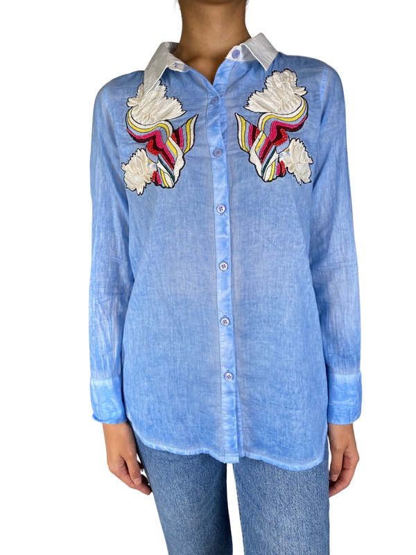 Blusa Azul Bordada