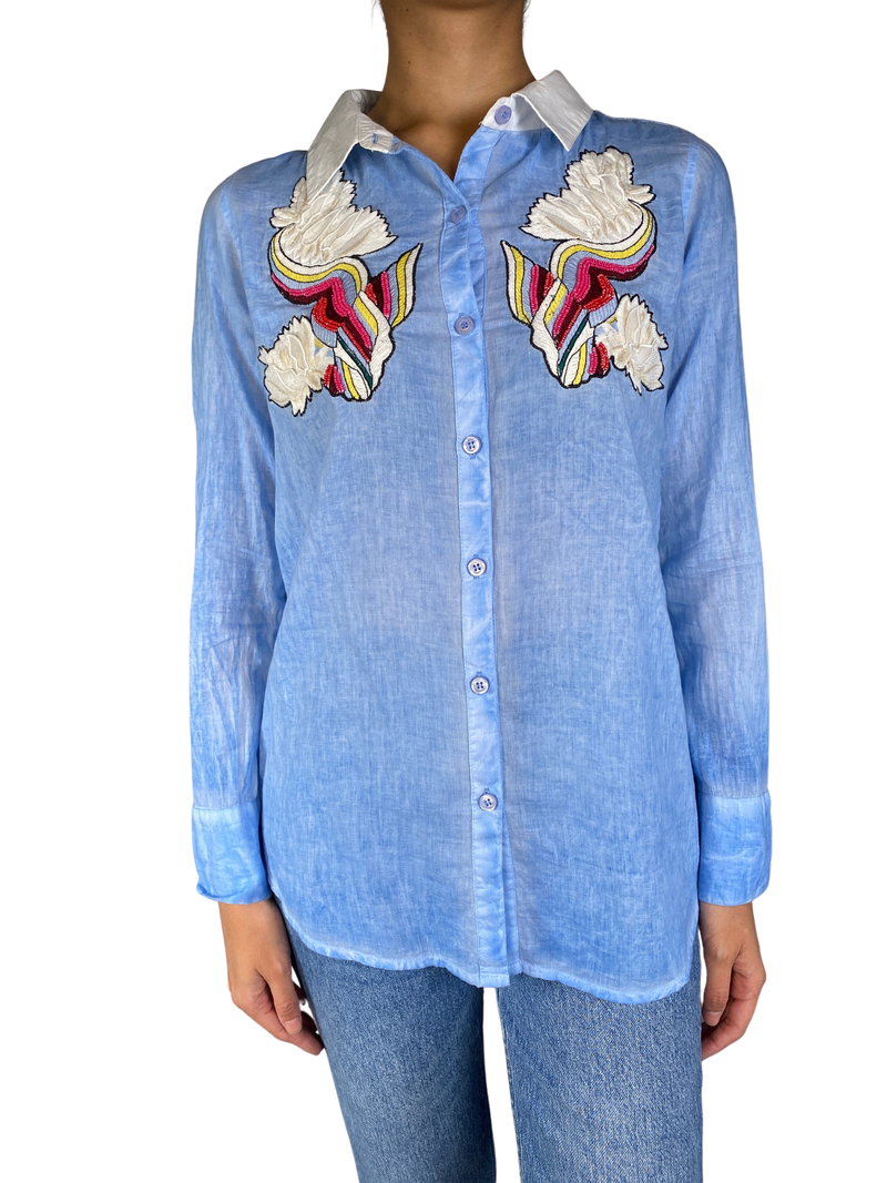 Blusa Azul Bordada