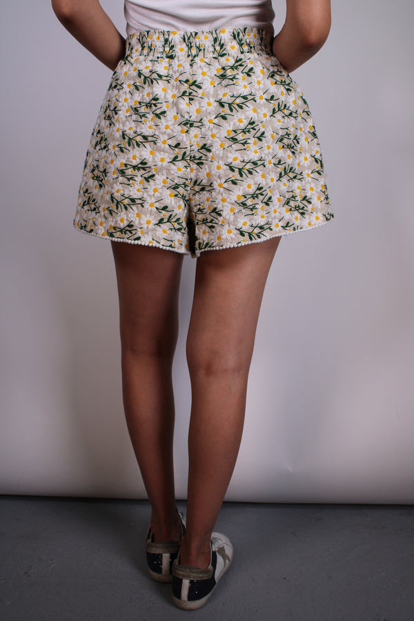 Shorts Flores Bordadas