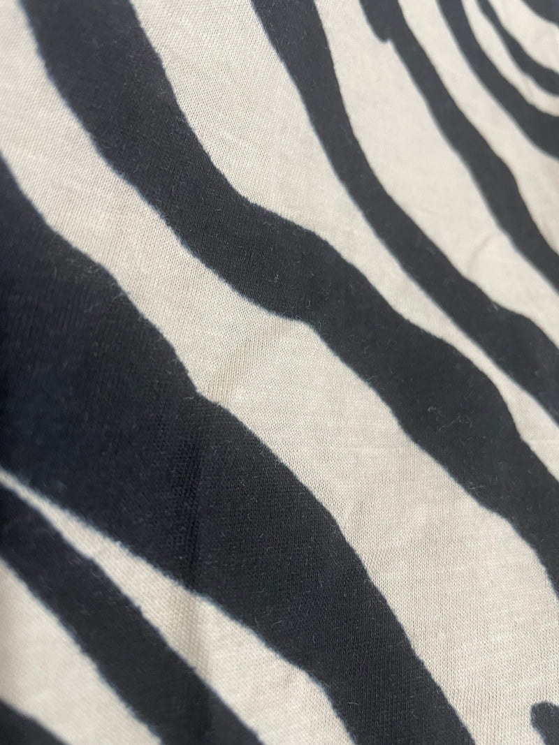 Polera Nudo Cebra