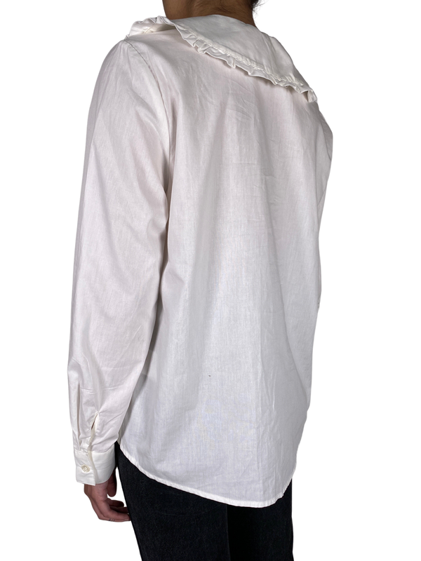 Blusa Crema Cuello Bobo