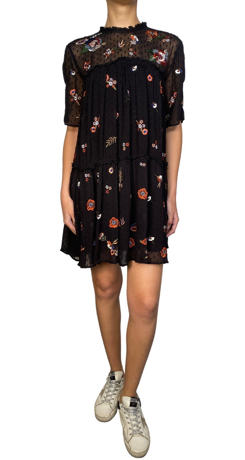 Vestido Negro Bordado