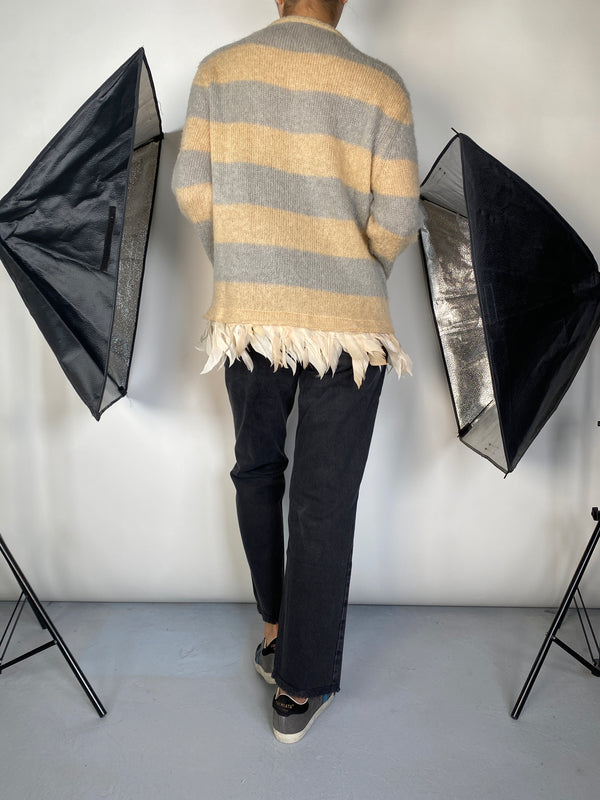 Sweater Beige Plumas