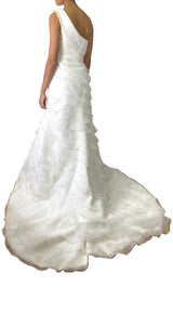 Vestido de Novia Asimétrico