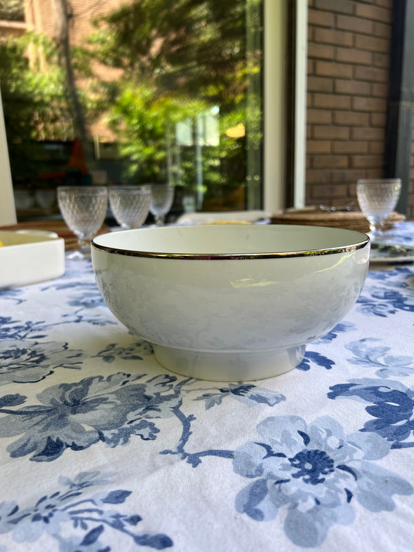 Fuente blanca Porcelana