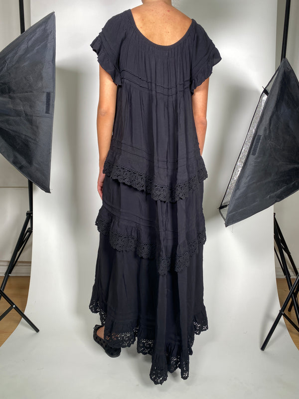 Vestido Vuelos Bordados