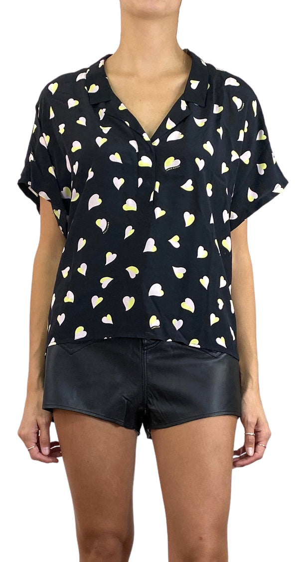 Blusa Negra Corazones